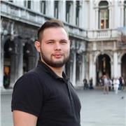 Lezioni private a ragazzi di medie e superiori di matematica, geometria ,scienze e fisica
